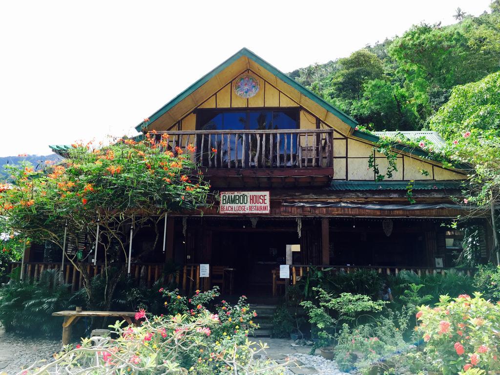 Bamboo House Beach Lodge & Restaurant Puerto Galera Exterior foto